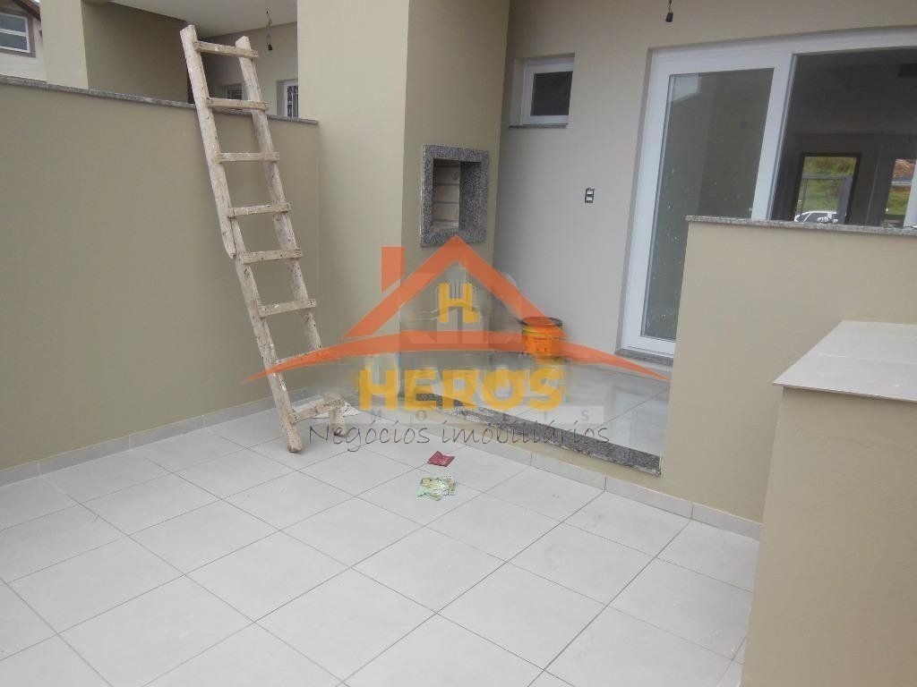 Casa 3 dorm, 108m², Guarujá, R$ 515mil