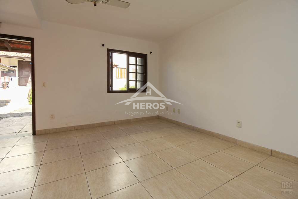 Casa em Condomínio 219339