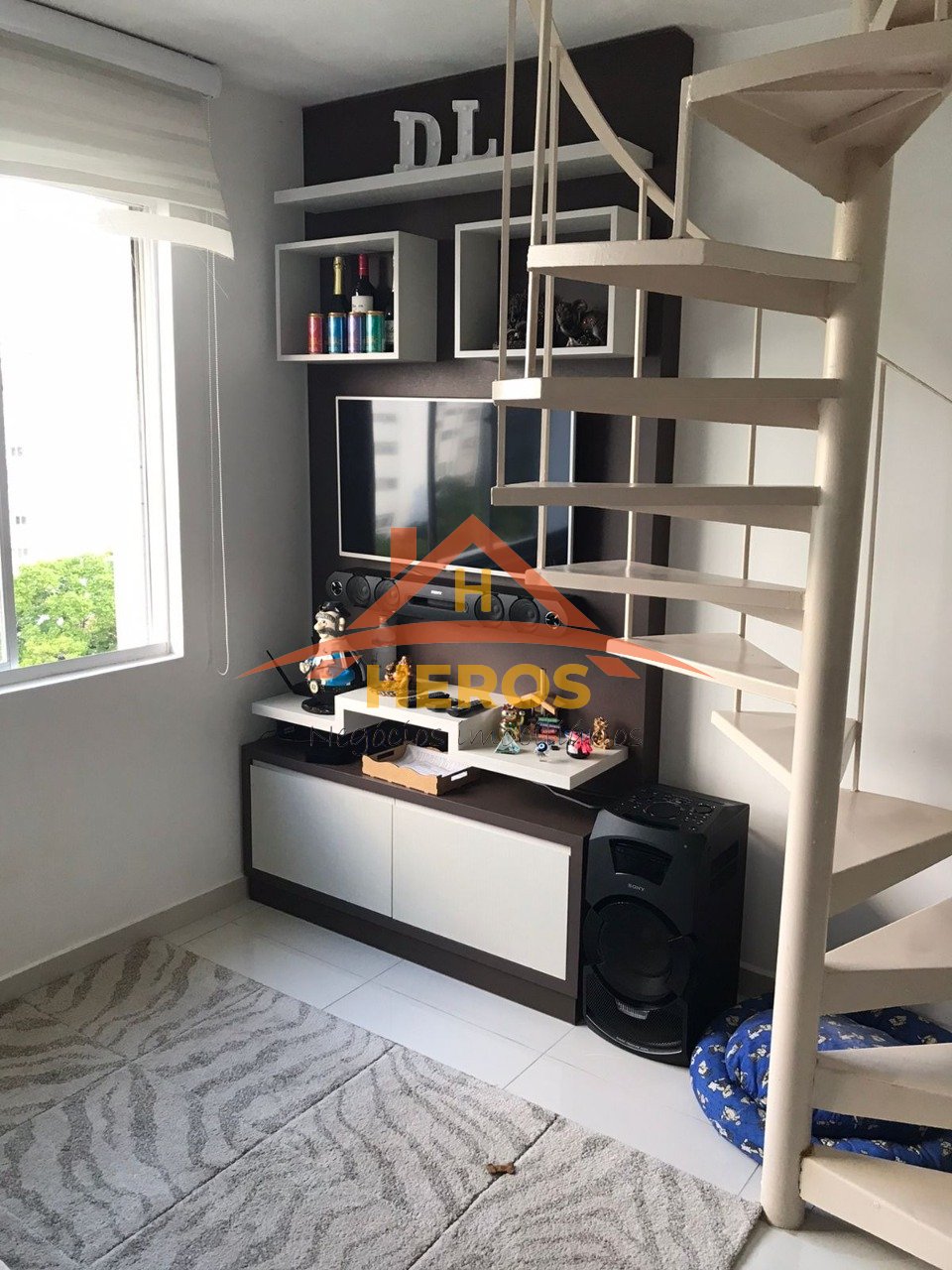 Cobertura 1dorm, 45m², Cidade Baixa, R$299mil