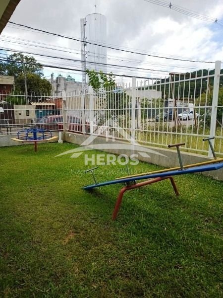 Casa cond, 3 dorm, 52m², R$ 300mil