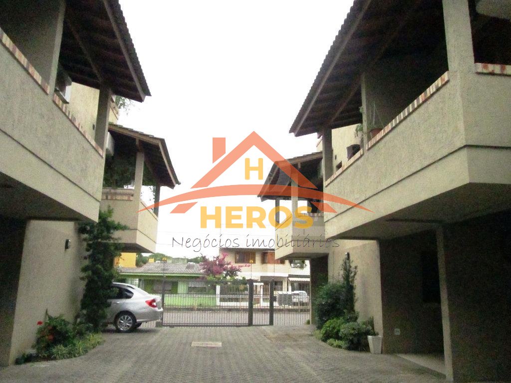 Casa condomínio, 102m², Guarujá, R$ 330mil