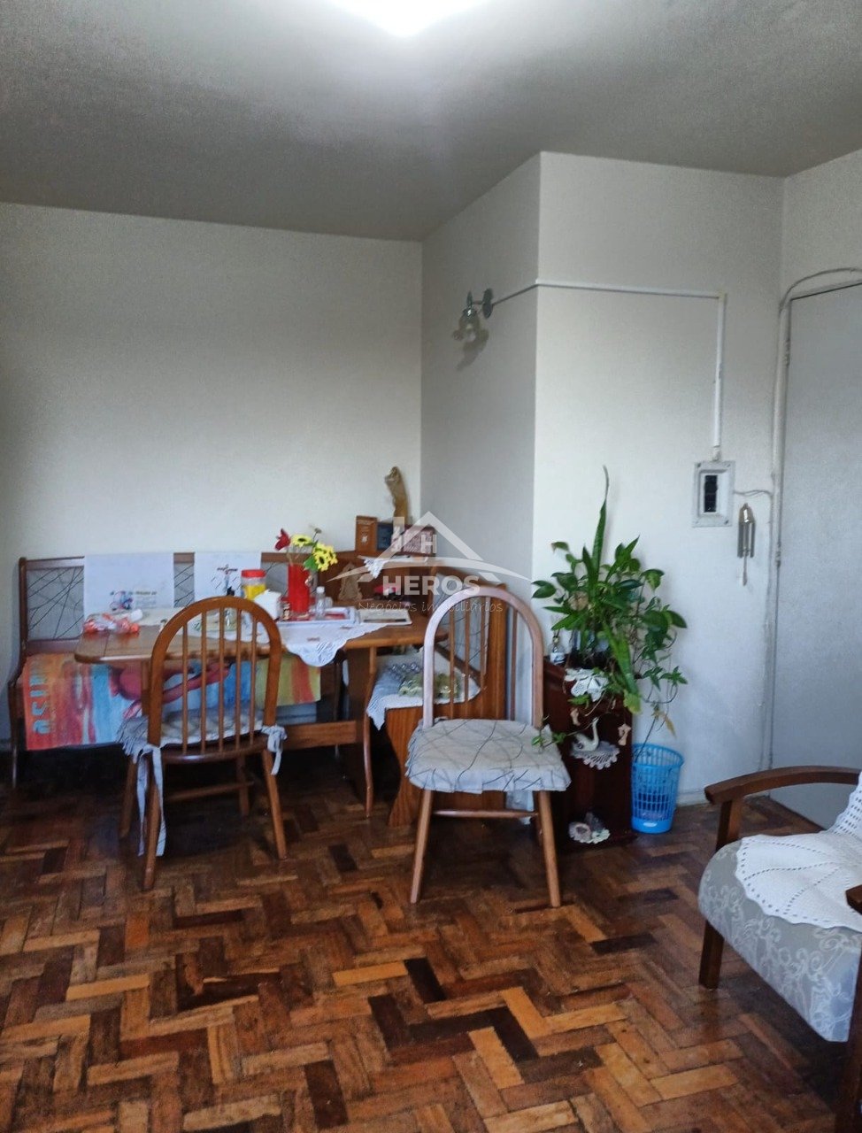 Apartamento 3 dorm, 73m², Cristal, R$ 320mil