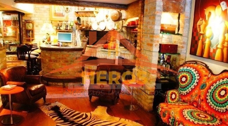 Casa 4 dorm, 418m², Jardim Isabel, R$ 1,8 milhão