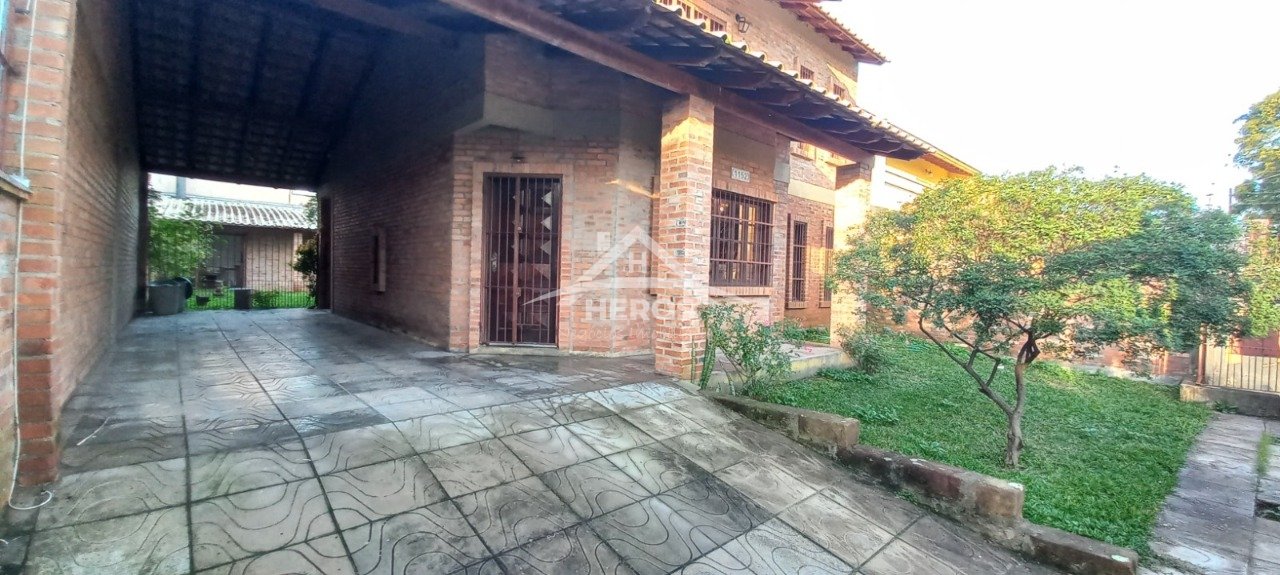 Casa 4 dorm, 269m², Ipanema, R$ 790mil