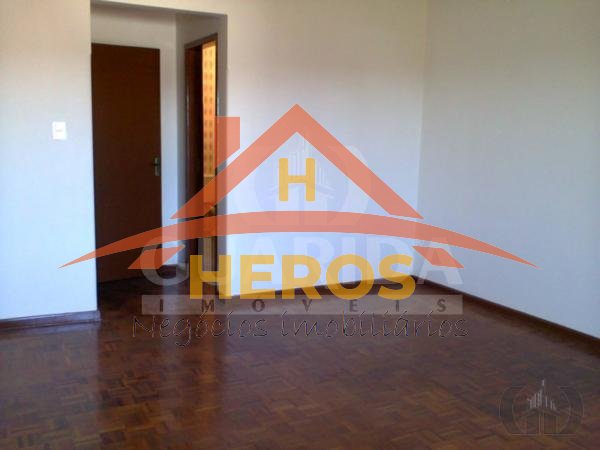Casa 4 dorm, Teresópolis, 250m², R$ 1,49 milhão