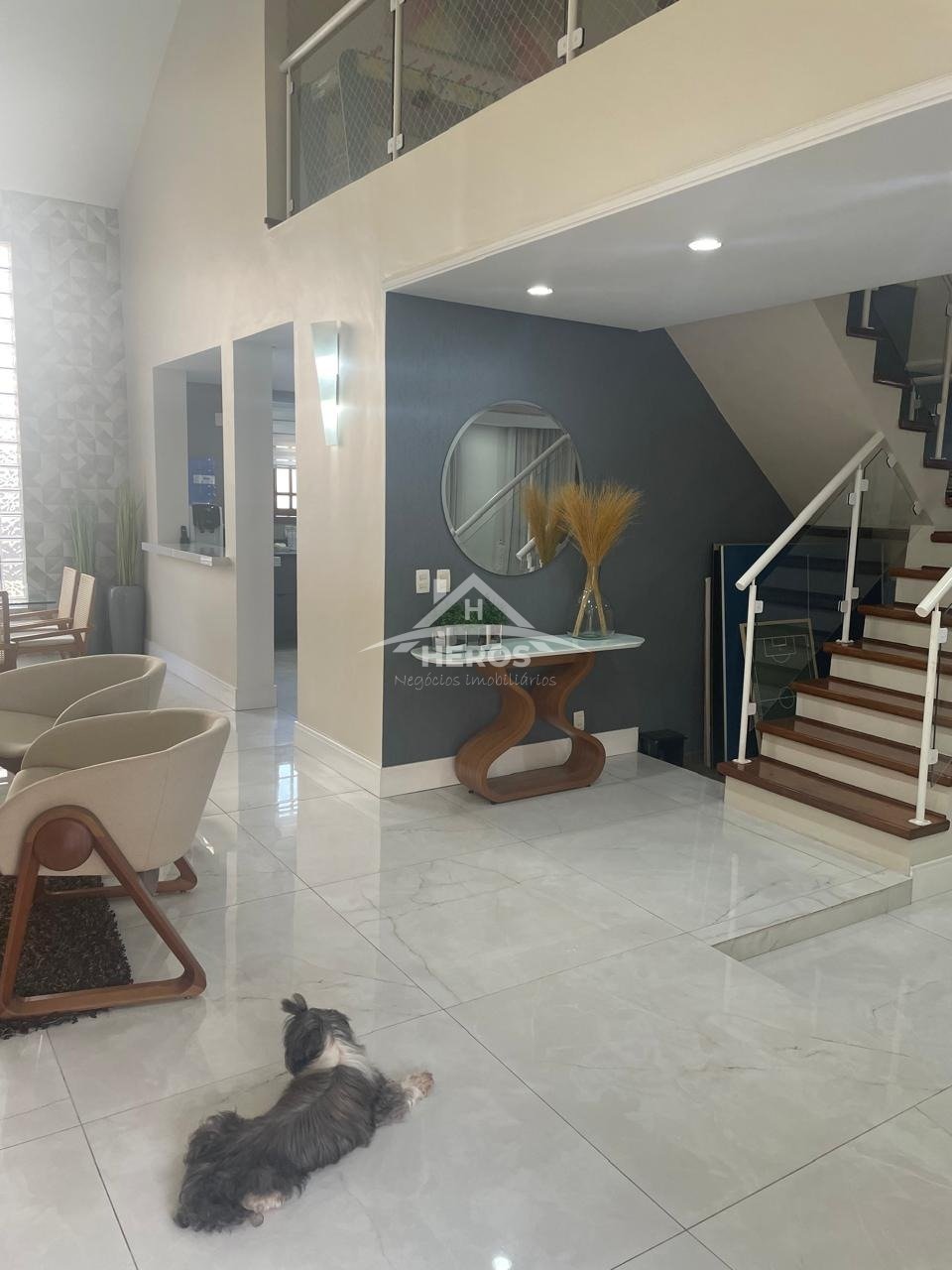 Casa 3 dorm, 185,7m², Sarandi, R$1,6 milhões