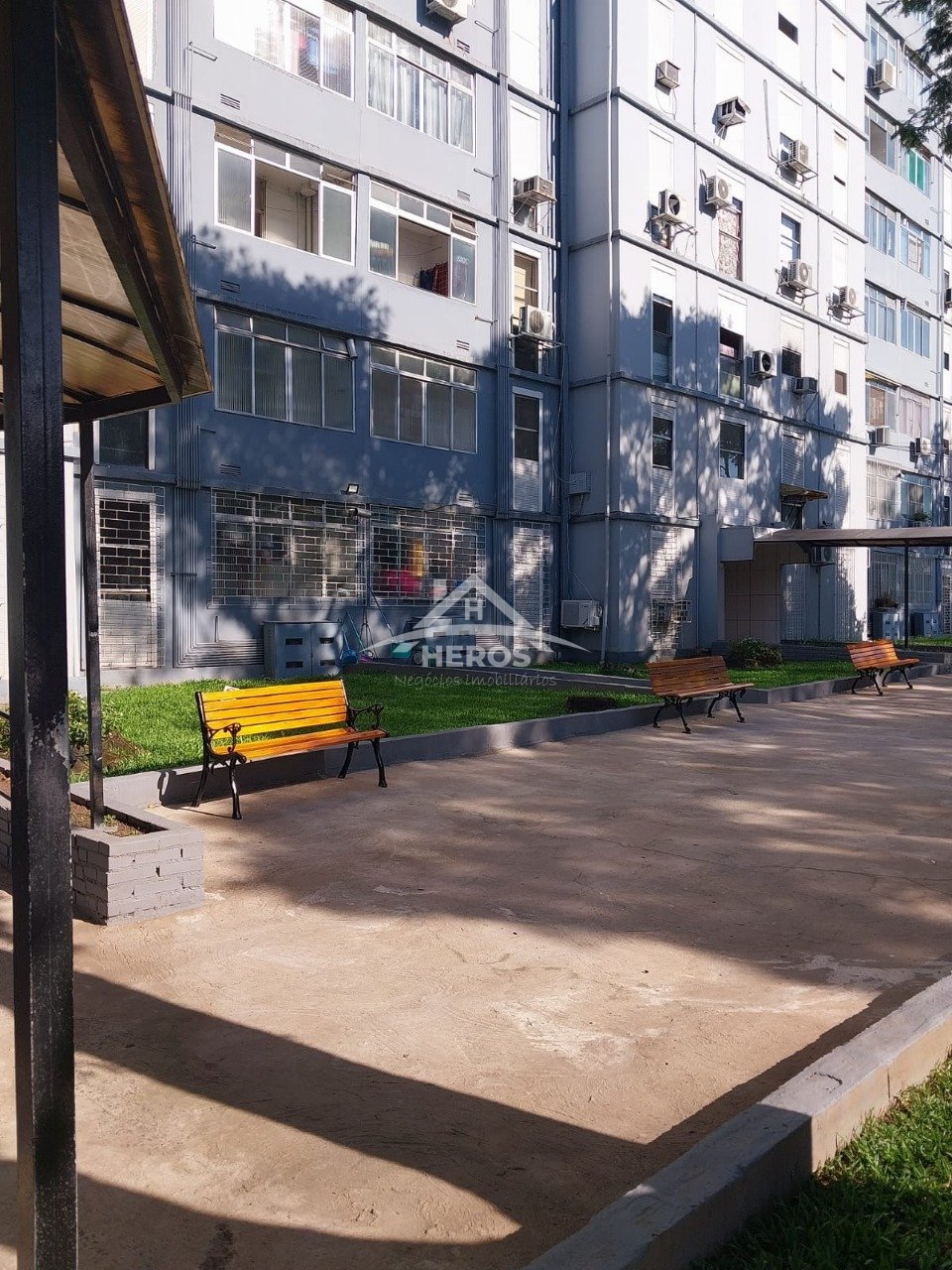 Apart 01 dormi,Humaita,R$135 mil.
