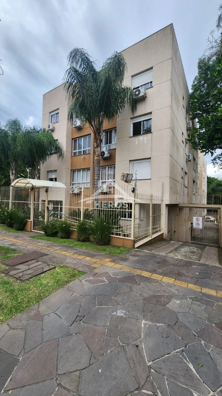 Apartamento 2 dorm, 52m², Ipanema, R$ 319 mil