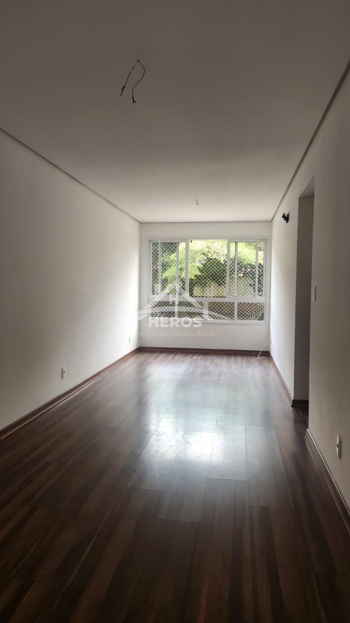 Apartamento 2 dorm, 52m², Ipanema, R$ 319 mil