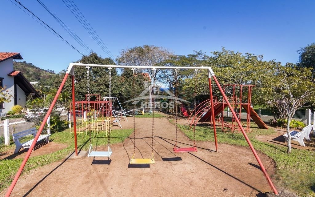 Casa 7 dorm, Altos do Ipê, 320m², R$ 850mil