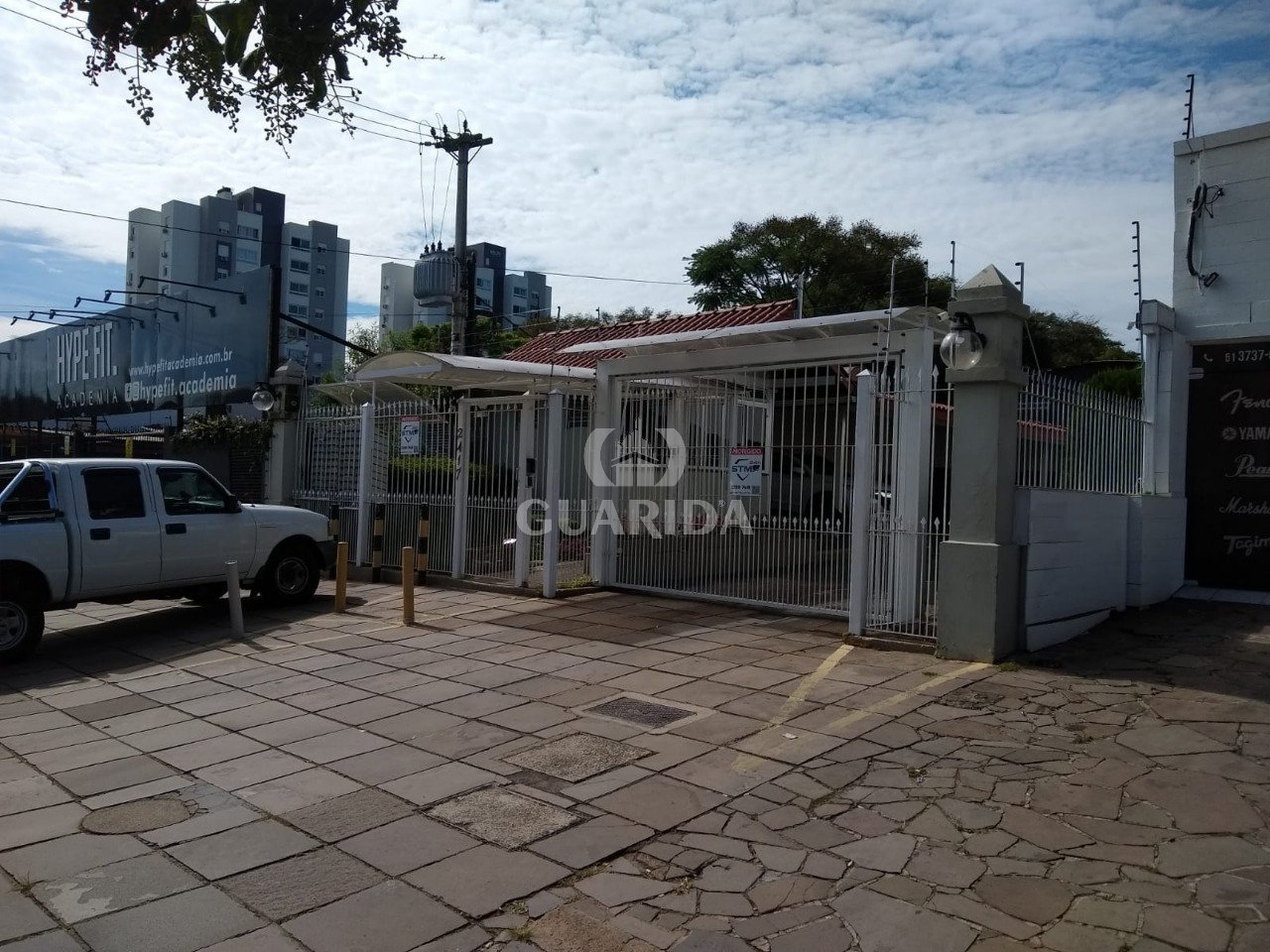 Casa 3 dorm, 94m² por R$ 380mil