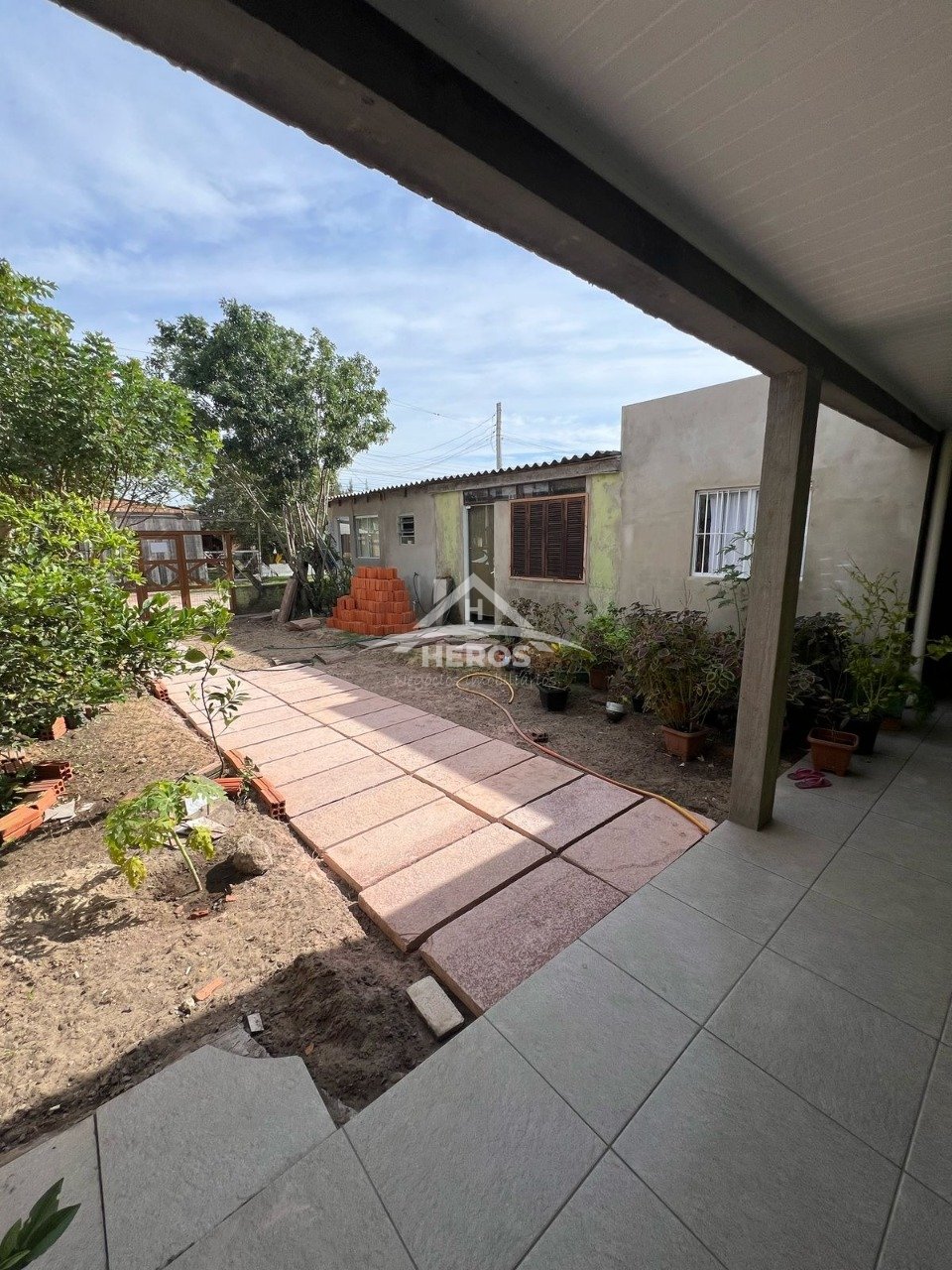 Casa 05 dormitórios, praia de Cidreira,200mil