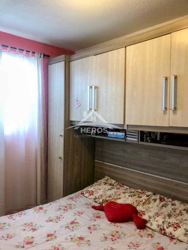 Apto térreo com 02 dormitórios, Rubem Berta,159mil