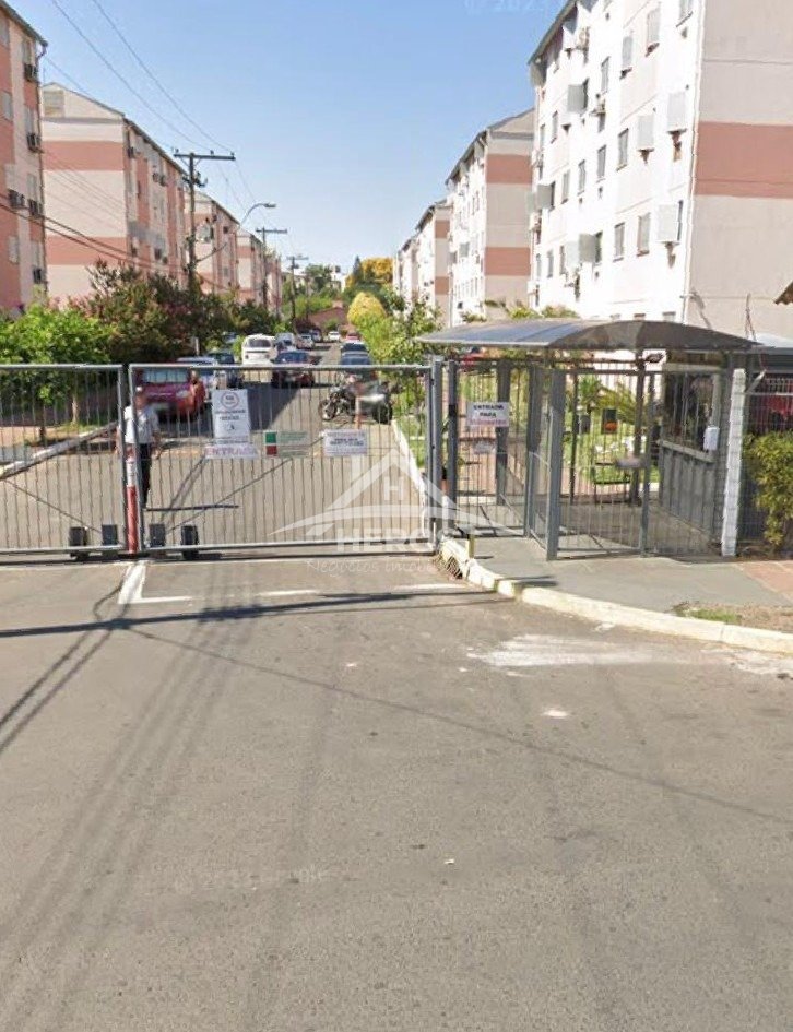 Apto térreo com 02 dormitórios, Rubem Berta,159mil
