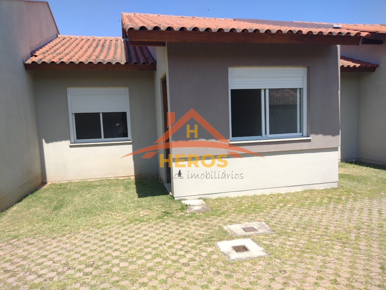 Casa condomínio;Nov Ponta Grossa R$ 215mil
