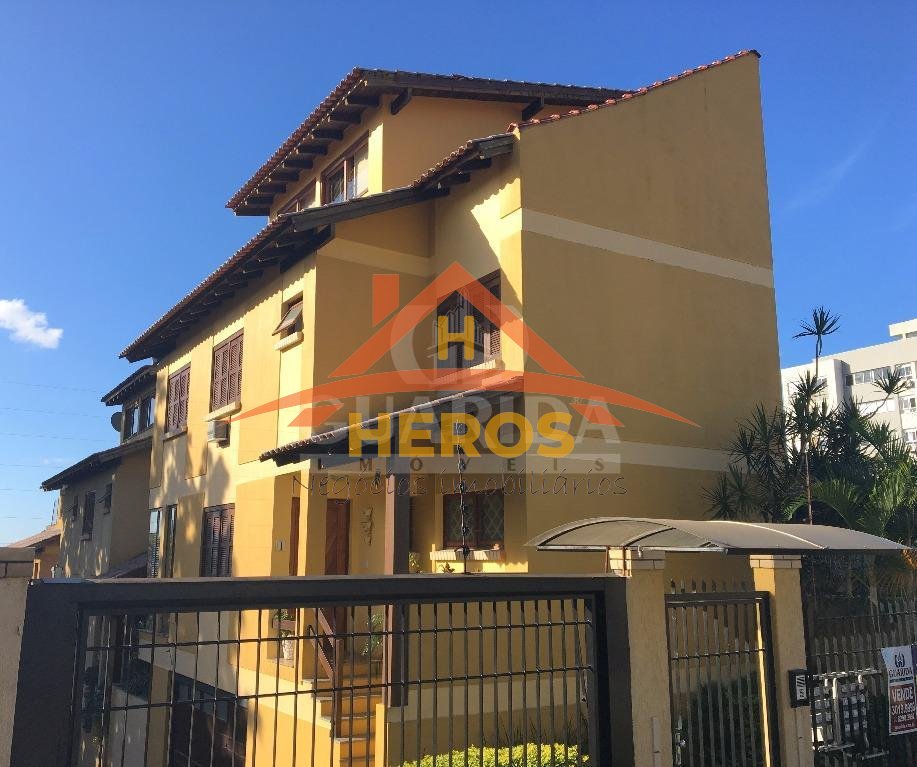 Casa condomínio, 80m², Tristeza, R$ 750mil
