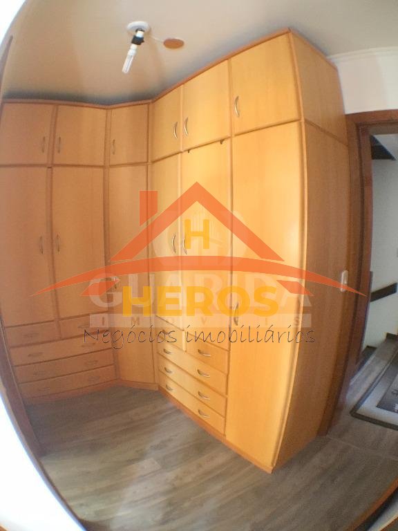 Casa condomínio, 80m², Tristeza, R$ 750mil