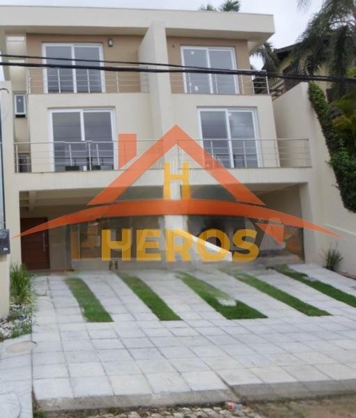 Casa 3 dorm, Ipanema, 150m², R$ 700mil