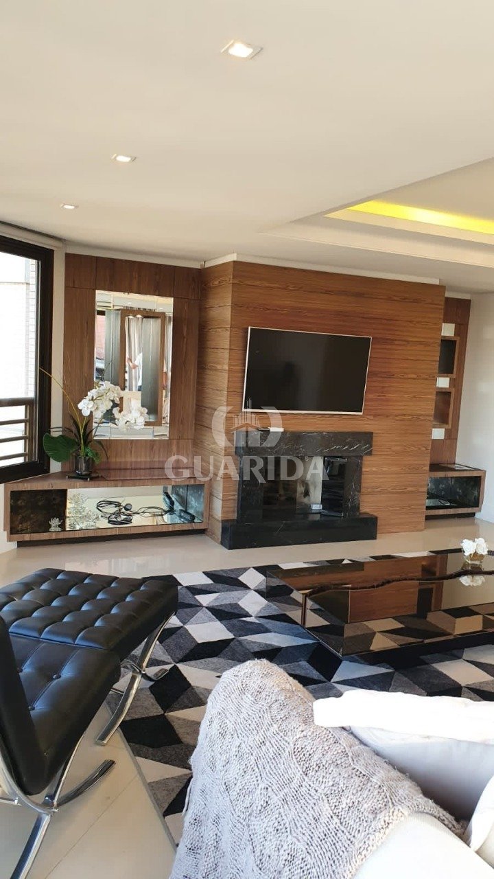 Aptº 3 suítes mob, 155m² Menino Deu R$  1,65milhão
