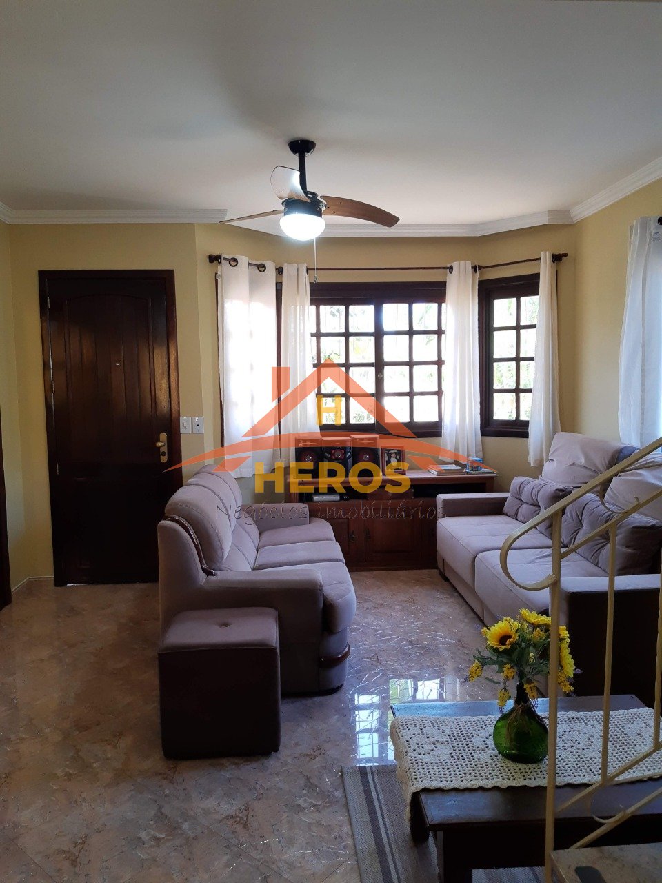 Casa 3 dorm, 150m², Guarujá, R$ 510 mil