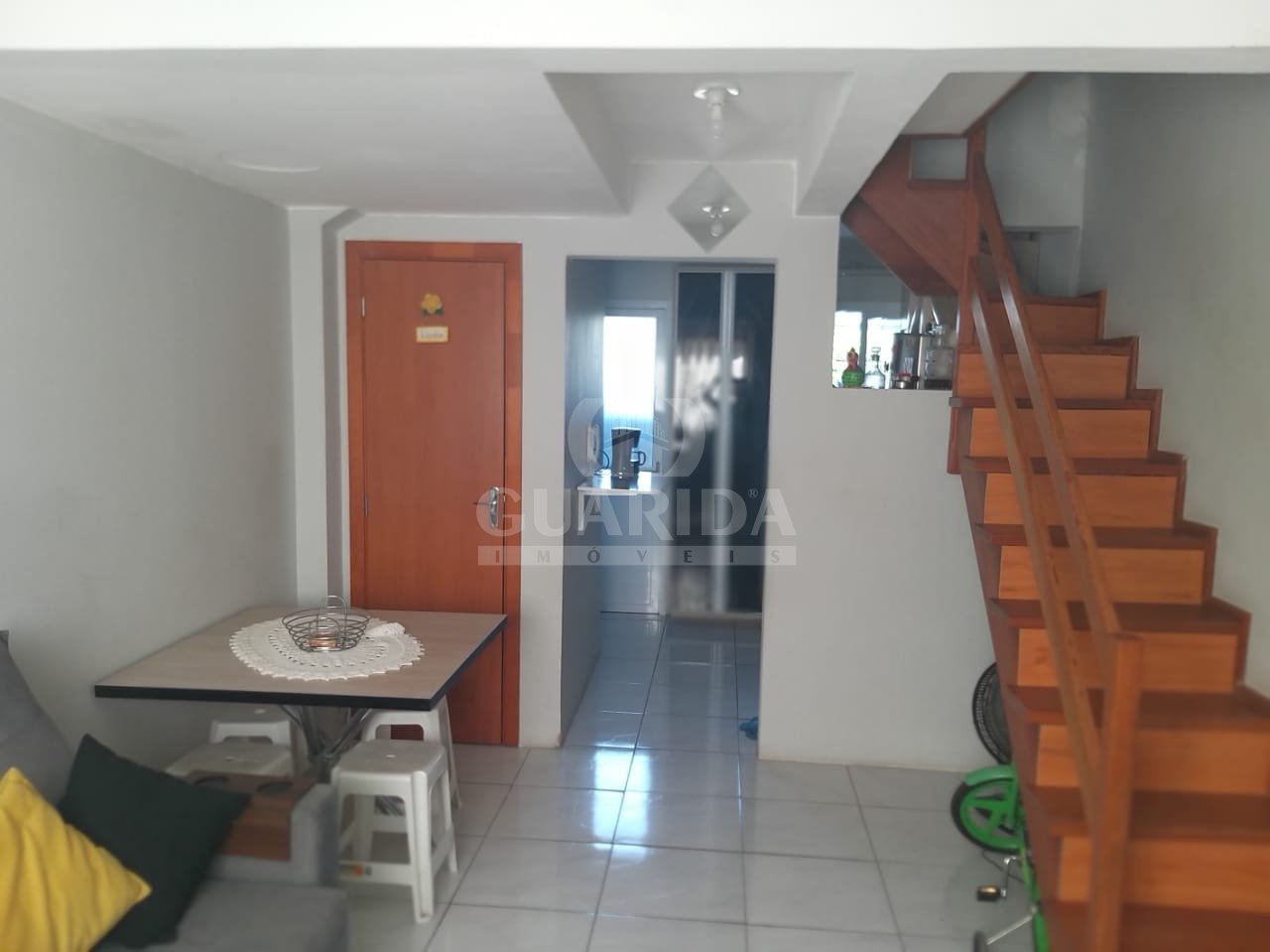 Casa condomínio, 2 dorm, 61m², Hípica, R$ 280mil
