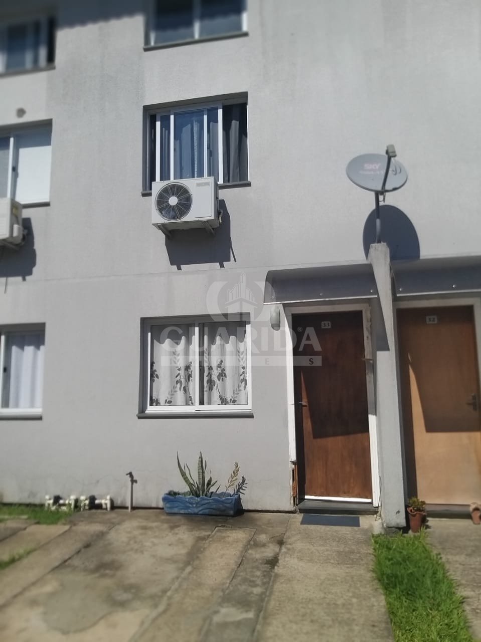 Casa condomínio, 2 dorm, 61m², Hípica, R$ 280mil