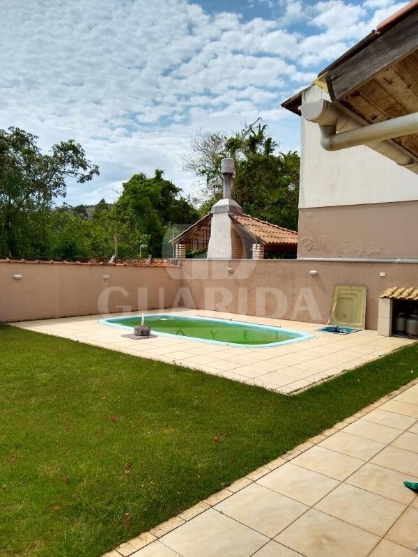 Casa 3 dorm, 137m², Ipanema, R$ 690mil
