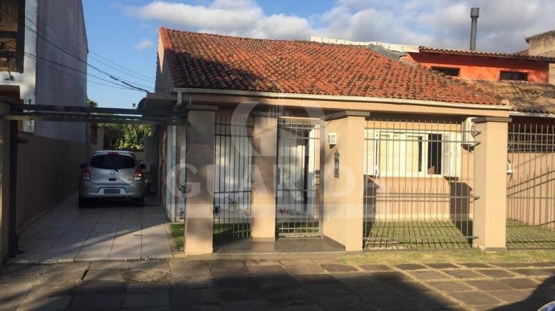 Casa 3 dorm, 137m², Ipanema, R$ 690mil