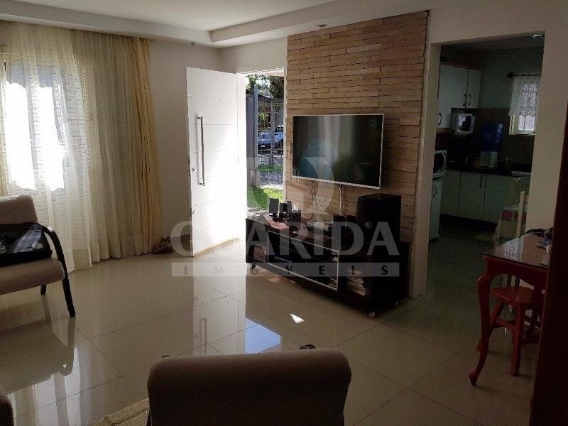Casa 3 dorm, 137m², Ipanema, R$ 690mil