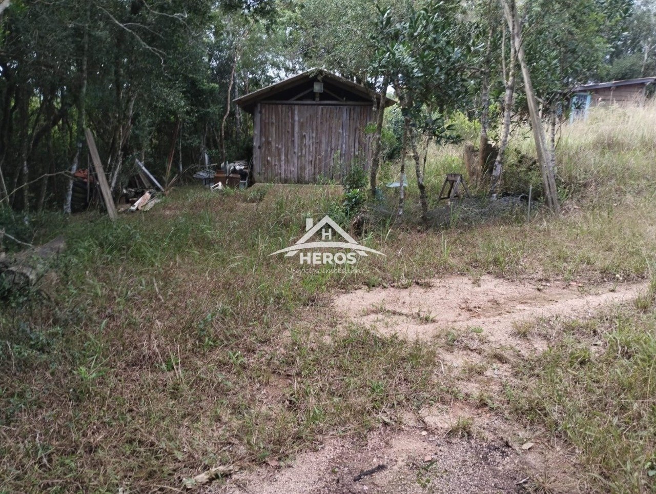 Sitio, 8184m², Viamão, R$ 300mil