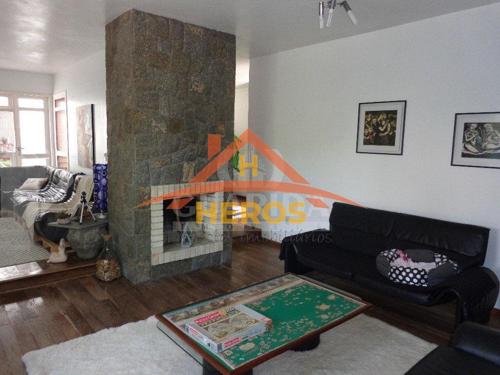 Casa 3 dorm, 267m², Jardim Isabel, R$ 1,277milhão