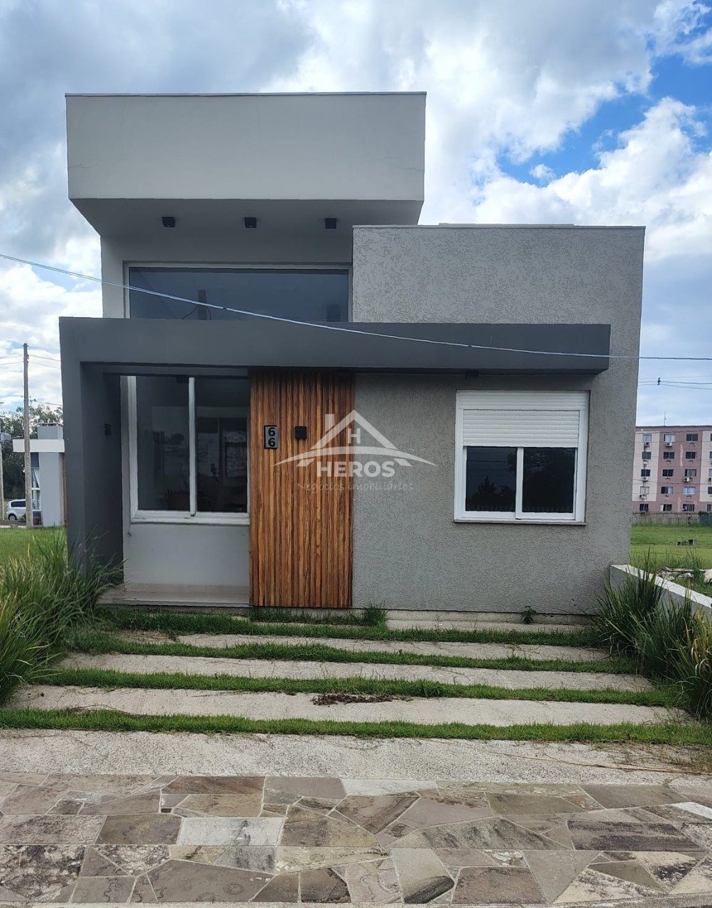Casa térrea, cond 3 dorm, 120m², Hípica, R$ 549mil