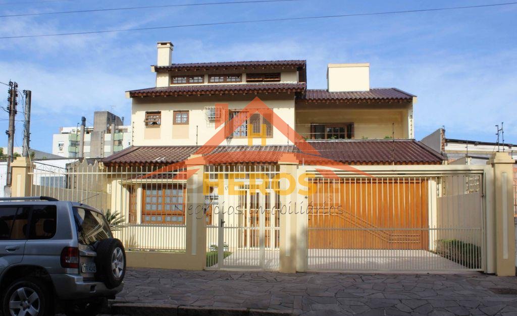 Casa 4 dorm, 340m², Nonoai, R$ 1,25 milhão