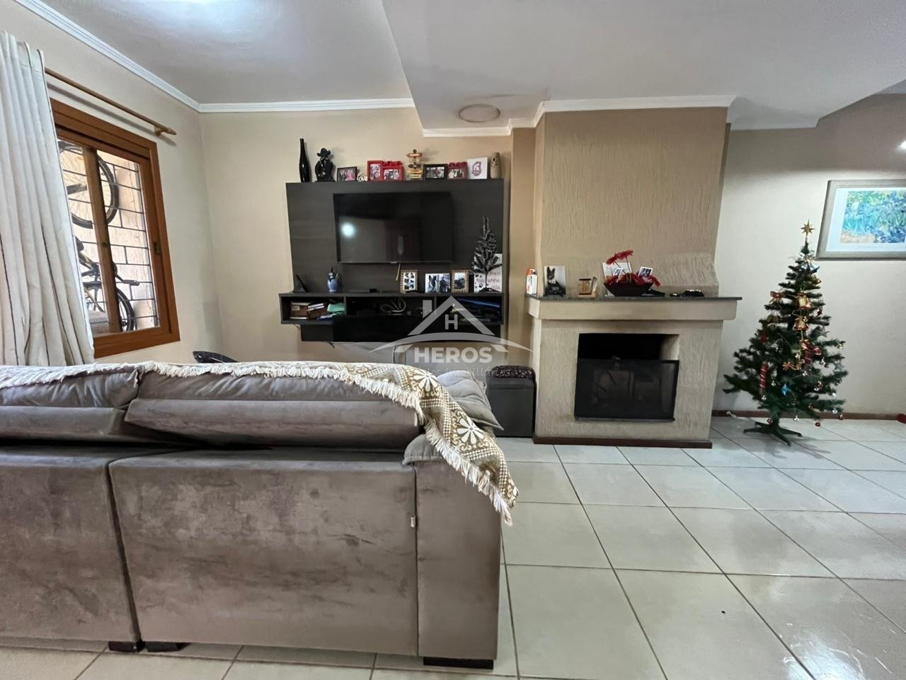 Casa 3 dorm, Aberta Dos Morros, 142m²;  R$ 700mil