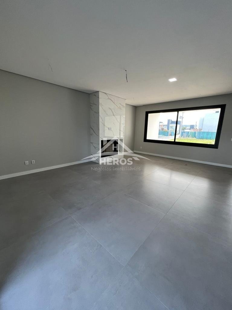 Casa 3 dorm, 200m², Ipanema, R$ 1,2 milhão