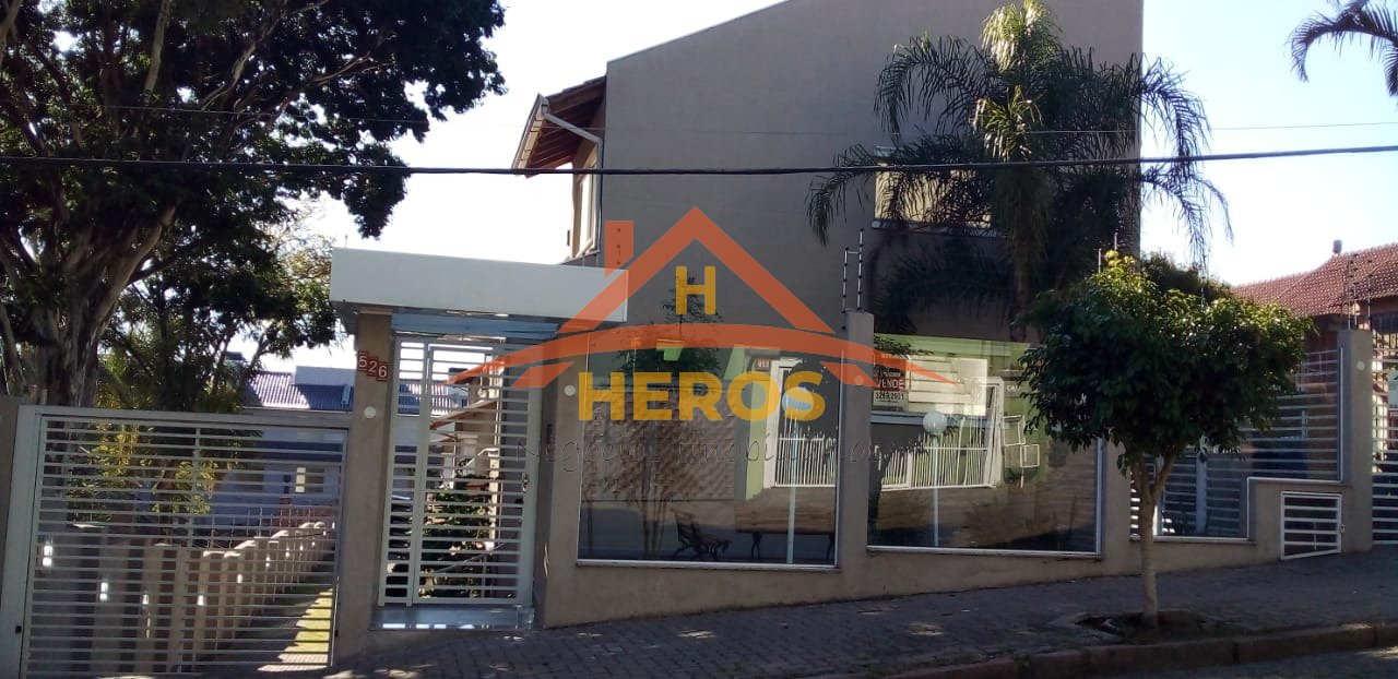 Casa condomínio, 3 dorm, 246m², R$ 1,55 milhão
