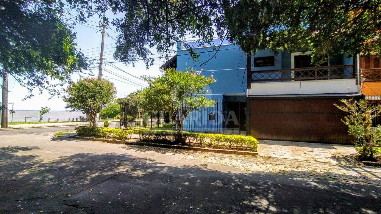 Casa 3 dorm, 248m2, Ipanema, R$ 1,33milhão