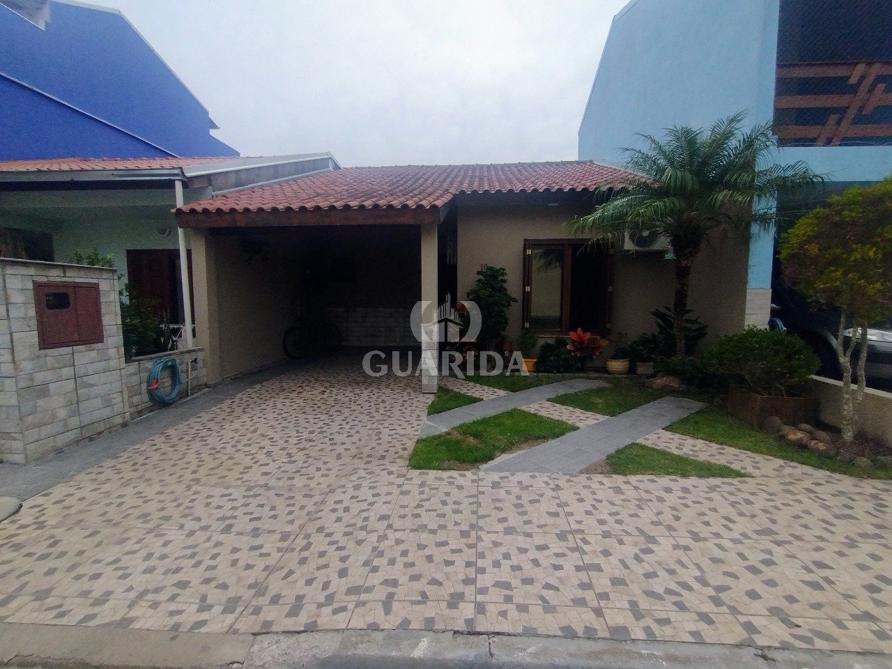 Casa em cond 2 dorm,Guarujá, 90m², R$ 319mil
