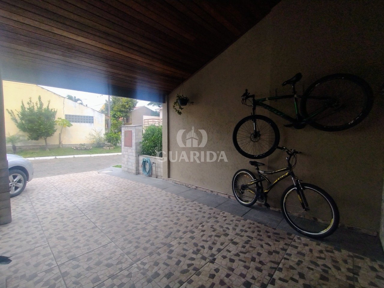Casa em cond 2 dorm,Guarujá, 90m², R$ 319mil