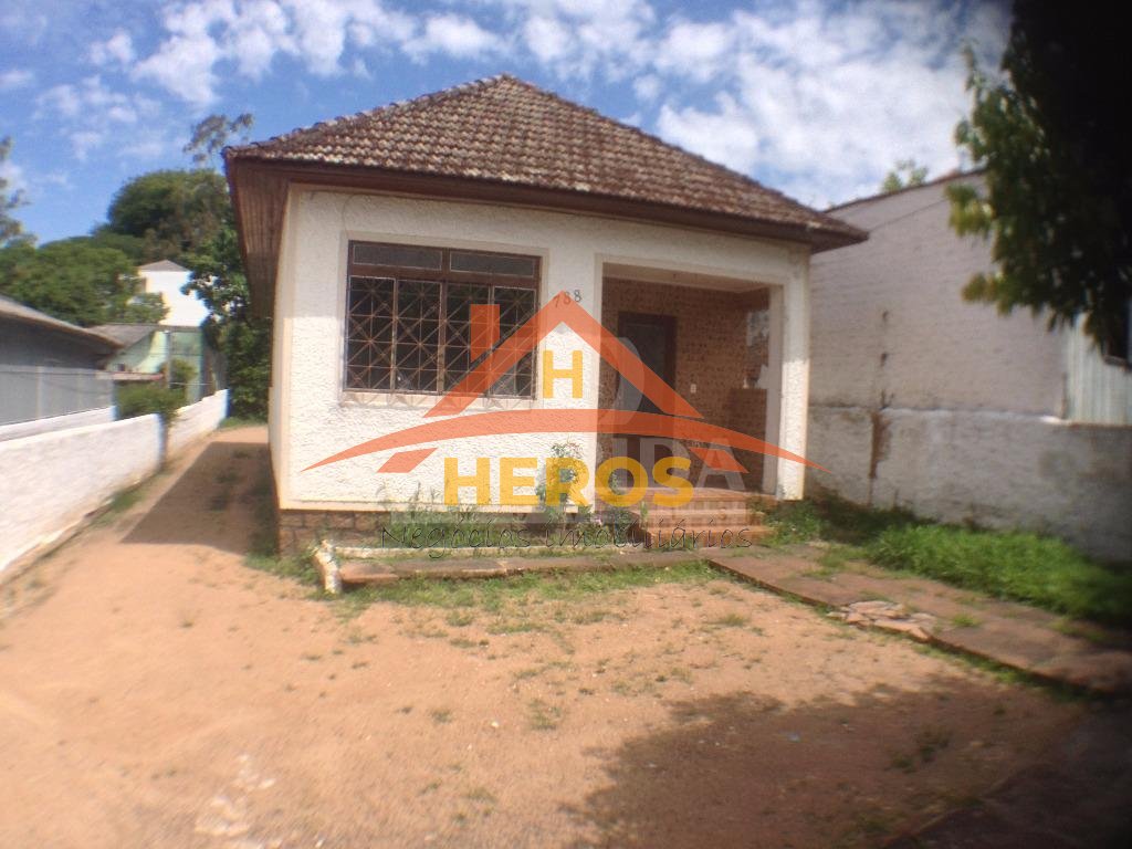 Casa 3 dorm, 121m², Teresópolis, R$ 800mil