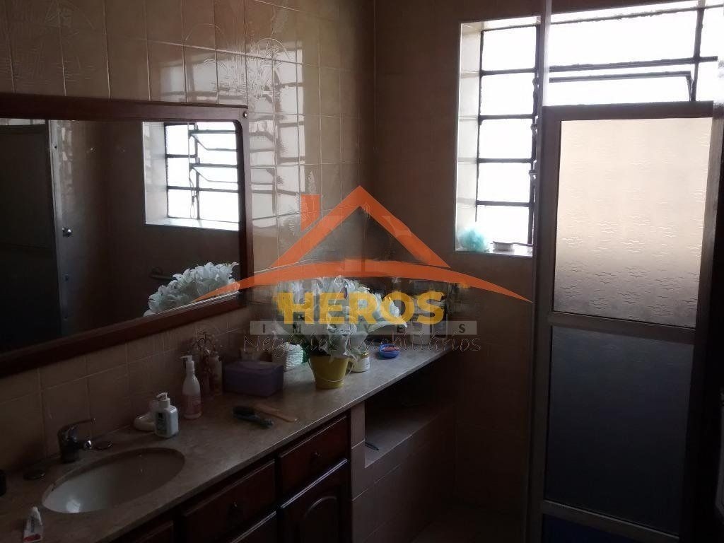 Casa 4 dorm, 250m², Teresópolis, R$ 650mil