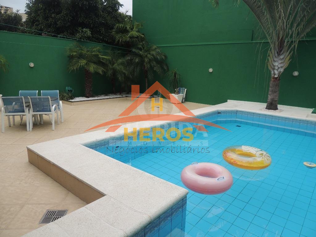 Casa 3 dorm, 370m², Ipanema, R$ 1,15 milhão