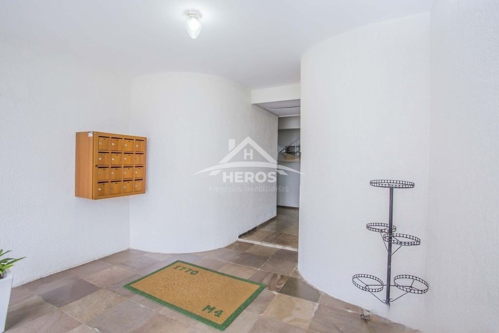 Apartamento 2 dorm, 58m², Cristal R$ 240mil