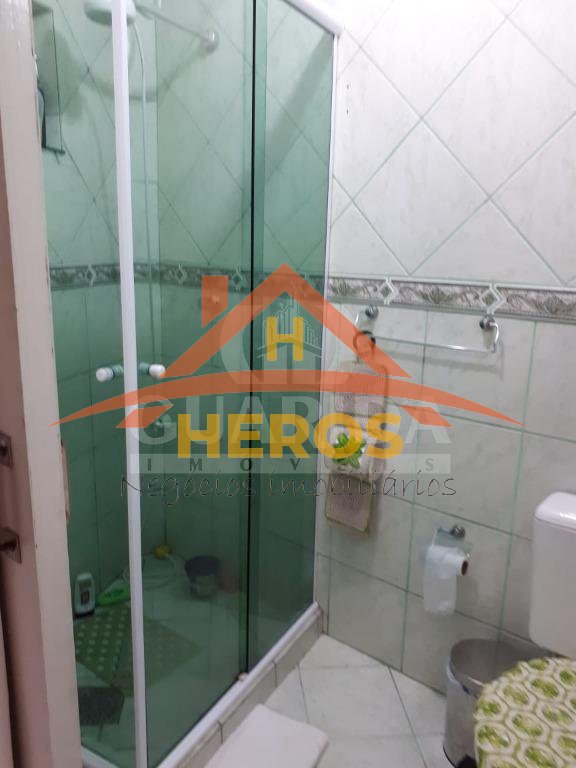Casa 4 dorm, 274m², Vila Nova, R$ 670mil