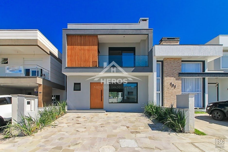 Casa 3 suítes cond, 173m², Hípica, R$ 848mil