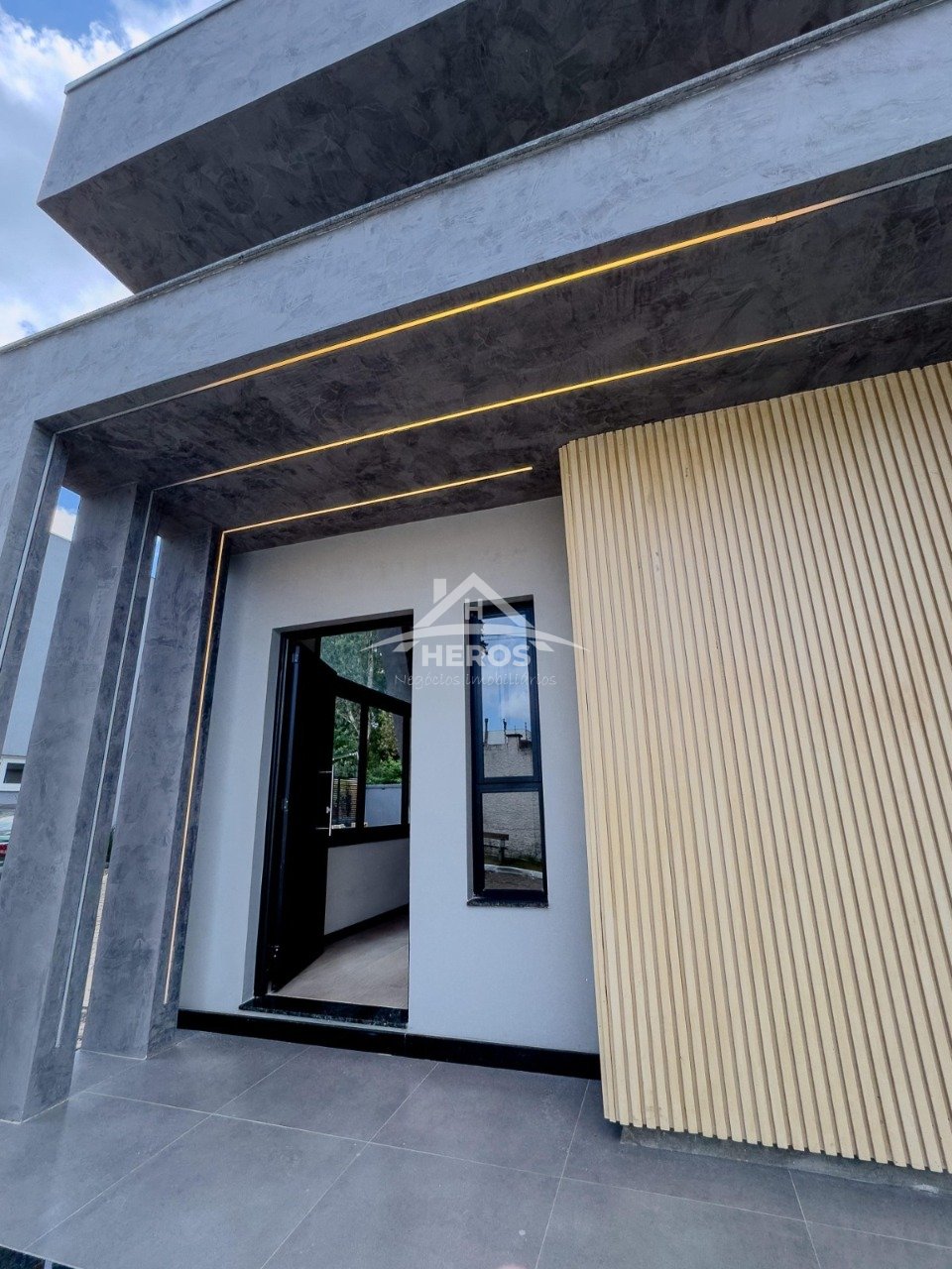 Casa 3 dorm, 122m², Lagos Nova Ipanema, 729mil