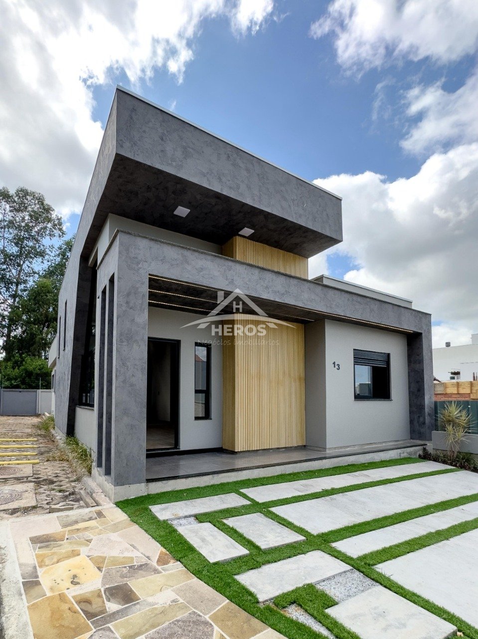 Casa 3 dorm, 122m², Lagos Nova Ipanema, 729mil