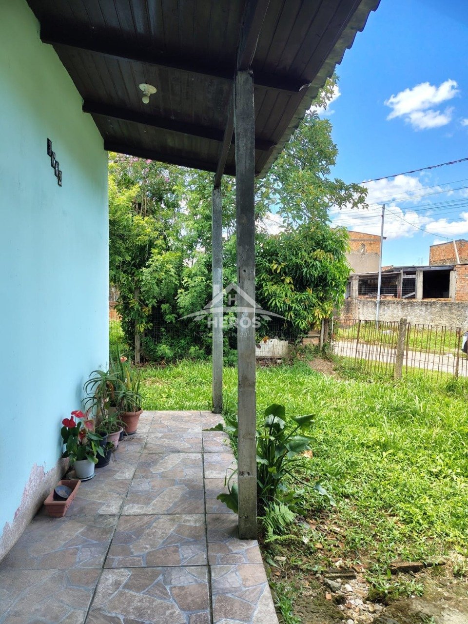 Casa 2 dormitórios, 60m², Restinga, R$ 165mil