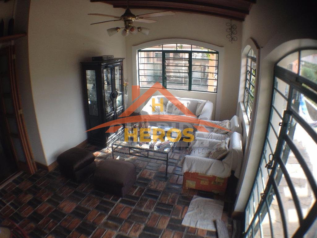 Sítio 8100m², Agronomia, R$ 850mil