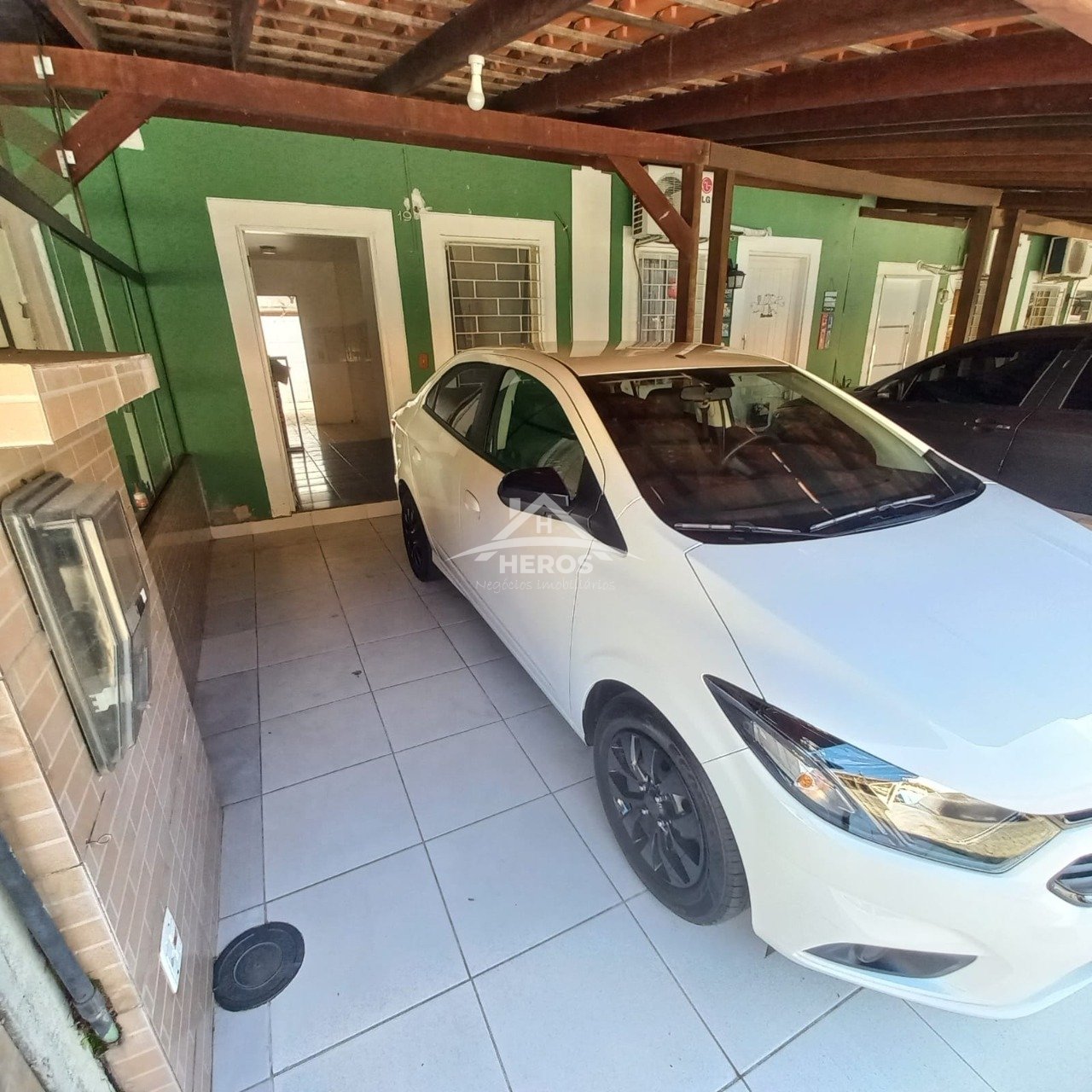 Casa cond, 2 dorm, 85m², Hípica, R$ 250mil